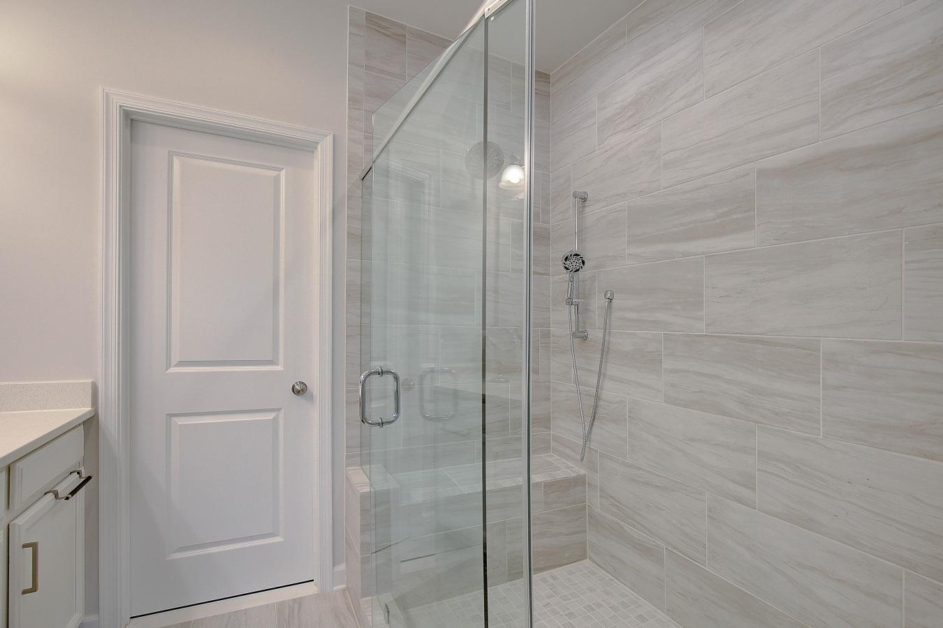 NATIONAL HARBOR, Maryland, 20745, United States, 3 Bedrooms Bedrooms, ,3 BathroomsBathrooms,Residential,For Sale,1787028