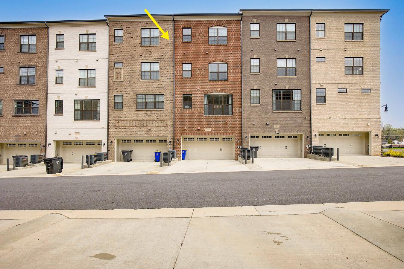 NATIONAL HARBOR, Maryland, 20745, United States, 3 Bedrooms Bedrooms, ,3 BathroomsBathrooms,Residential,For Sale,1787028