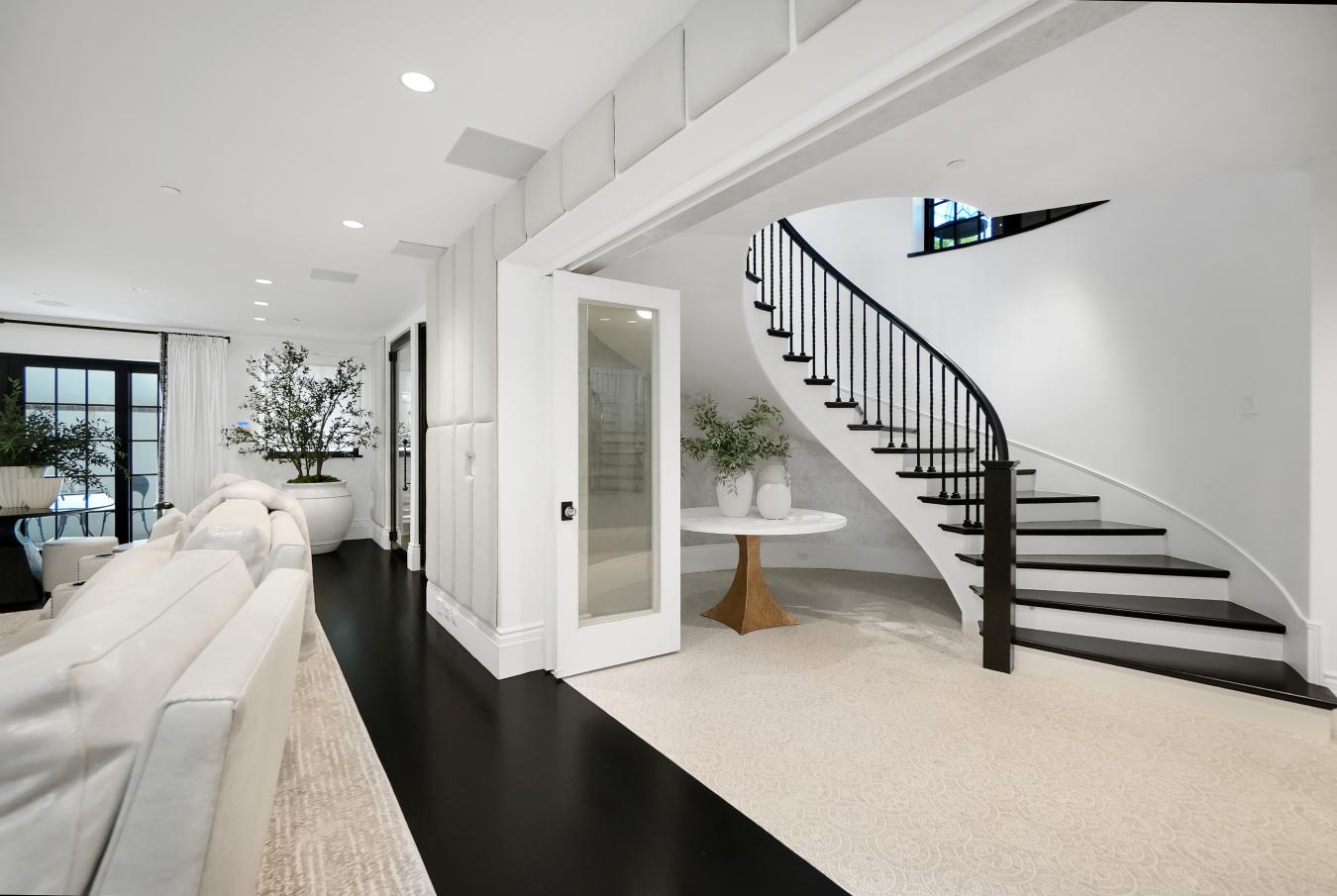 Danville, California, 94526, United States, 7 Bedrooms Bedrooms, ,6 BathroomsBathrooms,Residential,For Sale,1781692