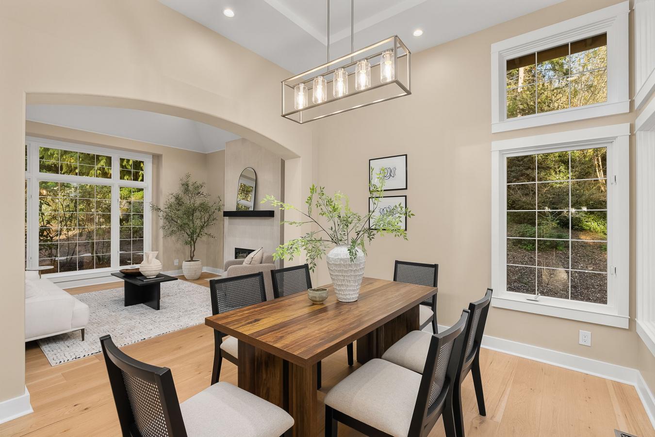 Sammamish, Washington, 98075, United States, 6 Bedrooms Bedrooms, ,3 BathroomsBathrooms,Residential,For Sale,1781686