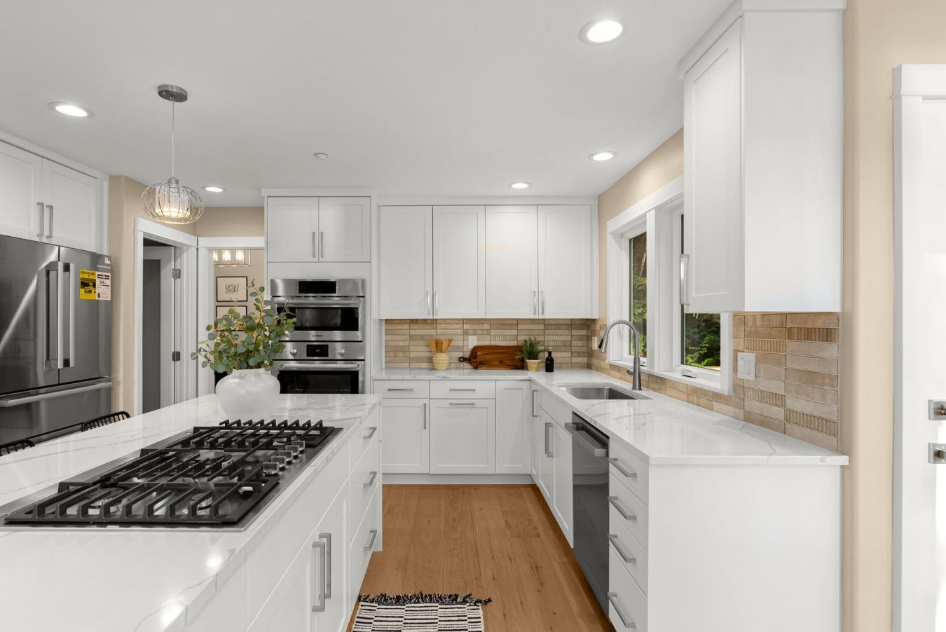 Sammamish, Washington, 98075, United States, 6 Bedrooms Bedrooms, ,3 BathroomsBathrooms,Residential,For Sale,1781686