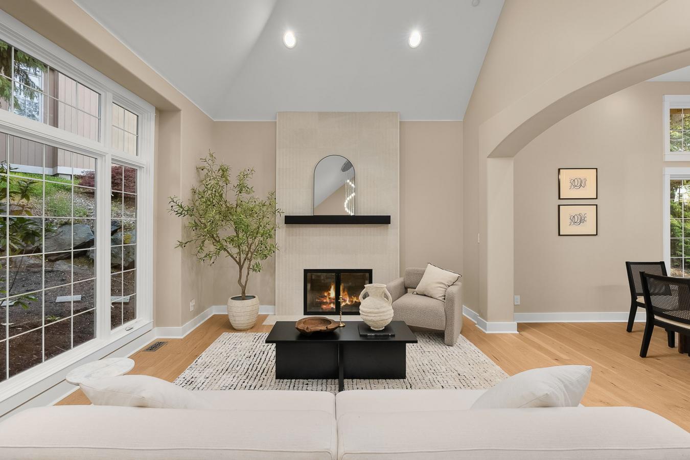 Sammamish, Washington, 98075, United States, 6 Bedrooms Bedrooms, ,3 BathroomsBathrooms,Residential,For Sale,1781686