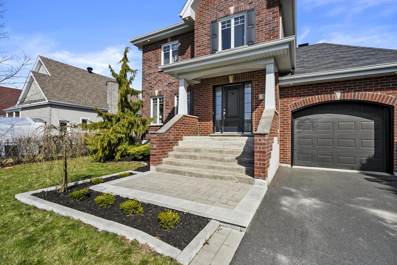 Saint-Angèle-de-Monnoir, QC, J0L 1P0, Canada, 3 Bedrooms Bedrooms, ,2 BathroomsBathrooms,Residential,For Sale,1781682