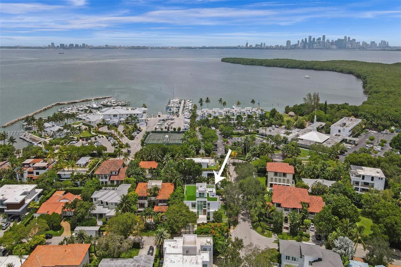 Key Biscayne, Florida, 33149, United States, 5 Bedrooms Bedrooms, ,5 BathroomsBathrooms,Residential,For Sale,1781677