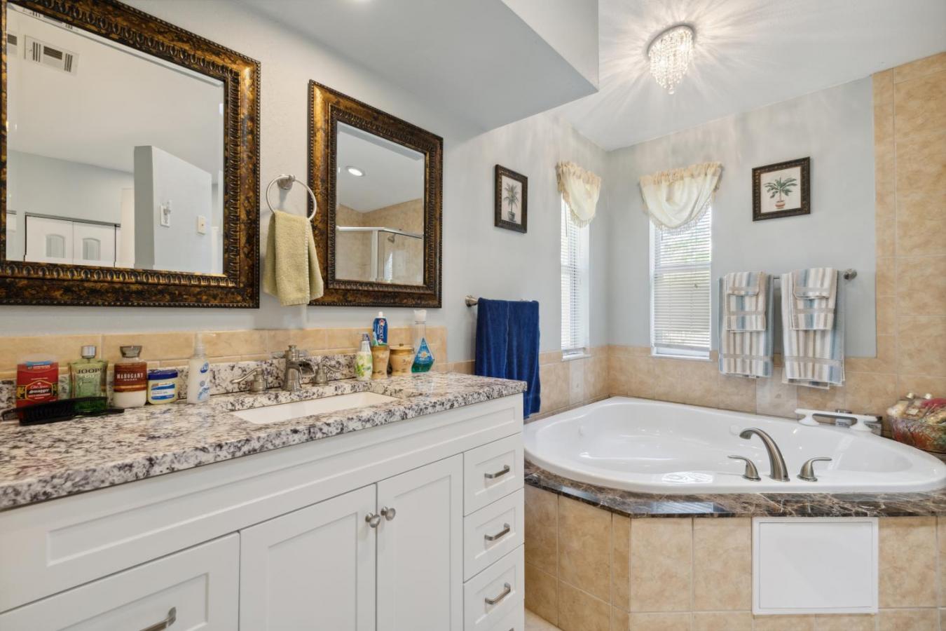 Naples, Florida, 34120, United States, 8 Bedrooms Bedrooms, ,6 BathroomsBathrooms,Residential,For Sale,1781675