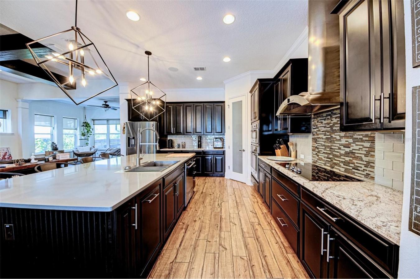 Orlando, Florida, 32827, United States, 4 Bedrooms Bedrooms, ,4 BathroomsBathrooms,Residential,For Sale,1782481