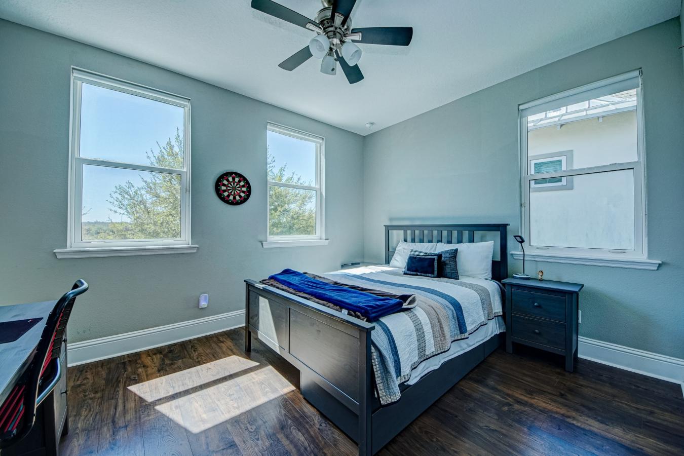 Orlando, Florida, 32827, United States, 4 Bedrooms Bedrooms, ,4 BathroomsBathrooms,Residential,For Sale,1782481