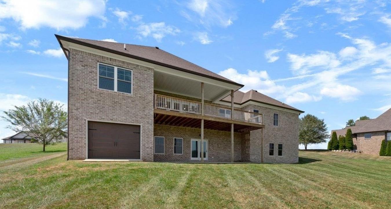 Alvaton, Kentucky, 42122, United States, 5 Bedrooms Bedrooms, ,3 BathroomsBathrooms,Residential,For Sale,1782474