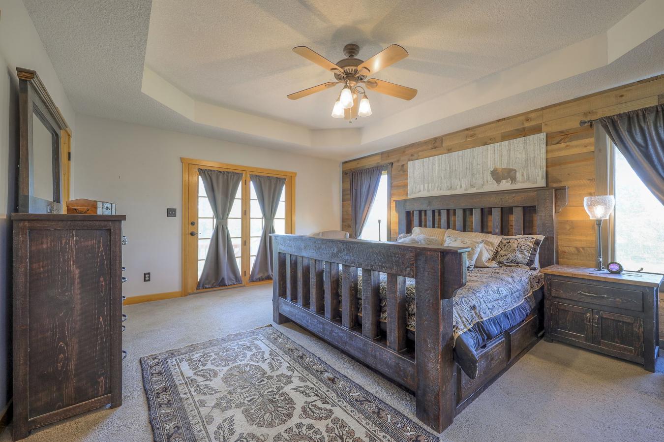 Topeka, Kansas, 66546, United States, 4 Bedrooms Bedrooms, ,5 BathroomsBathrooms,Residential,For Sale,1781673