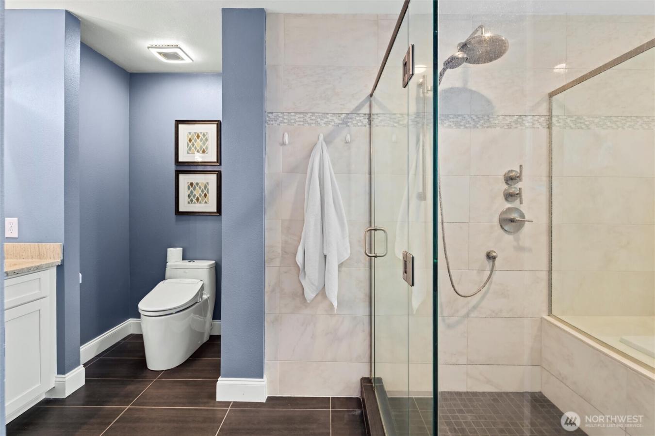 Burien, Washington, 98166, United States, 5 Bedrooms Bedrooms, ,3 BathroomsBathrooms,Residential,For Sale,1782468