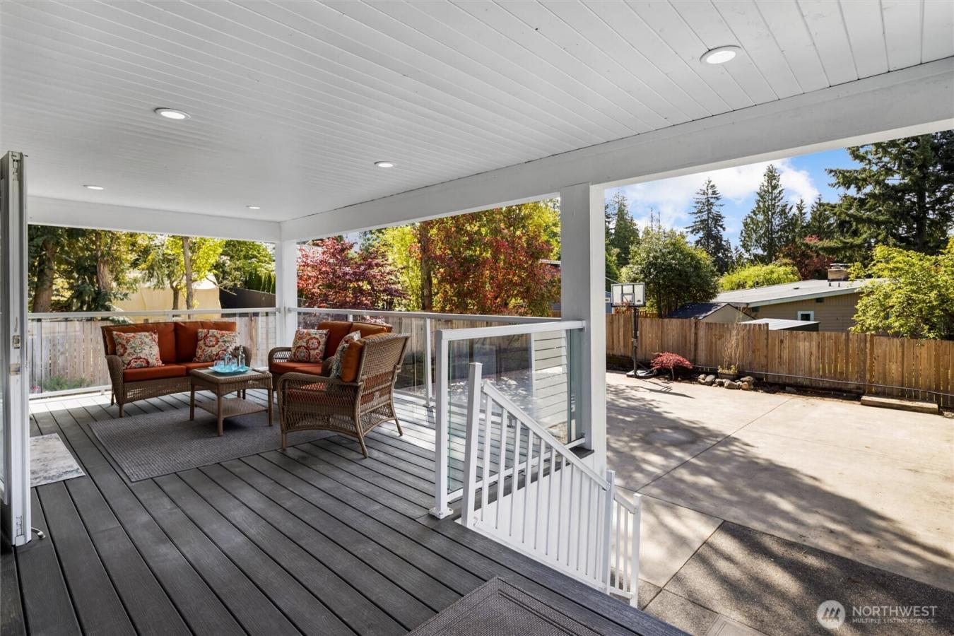 Burien, Washington, 98166, United States, 5 Bedrooms Bedrooms, ,3 BathroomsBathrooms,Residential,For Sale,1782468