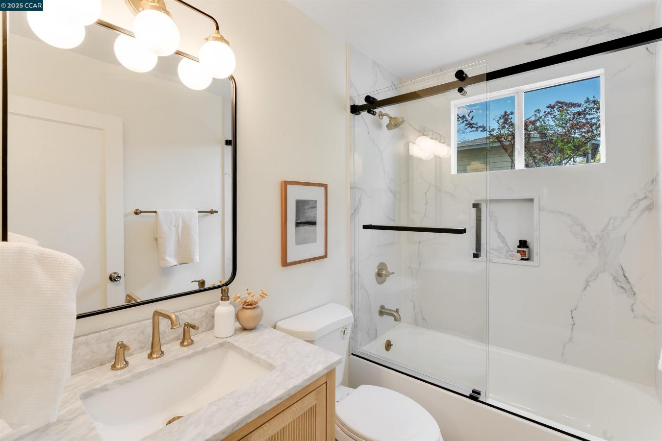 Pleasanton, California, 94566, United States, 4 Bedrooms Bedrooms, ,2 BathroomsBathrooms,Residential,For Sale,1782728