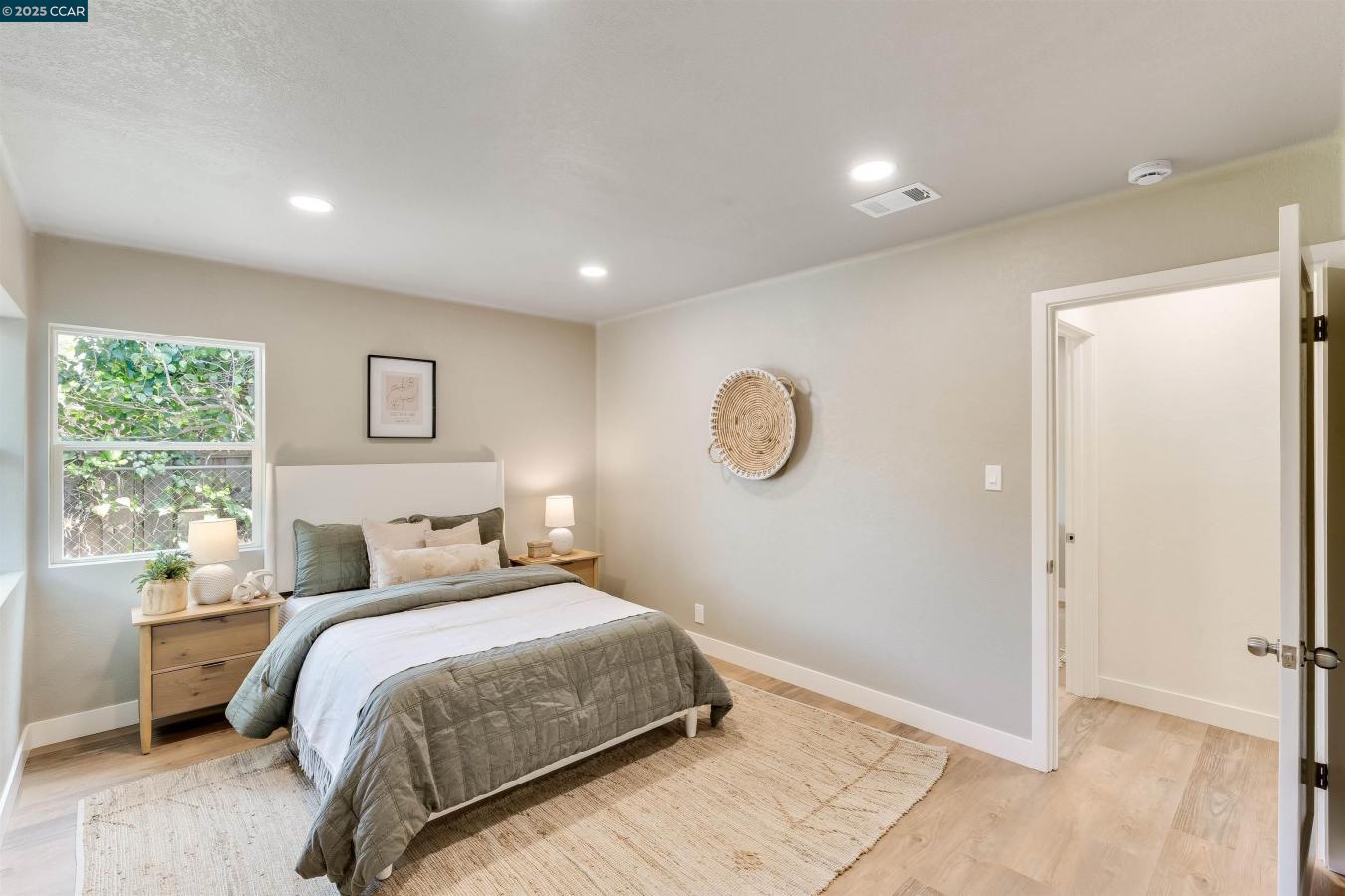 Pleasanton, California, 94566, United States, 4 Bedrooms Bedrooms, ,2 BathroomsBathrooms,Residential,For Sale,1782728