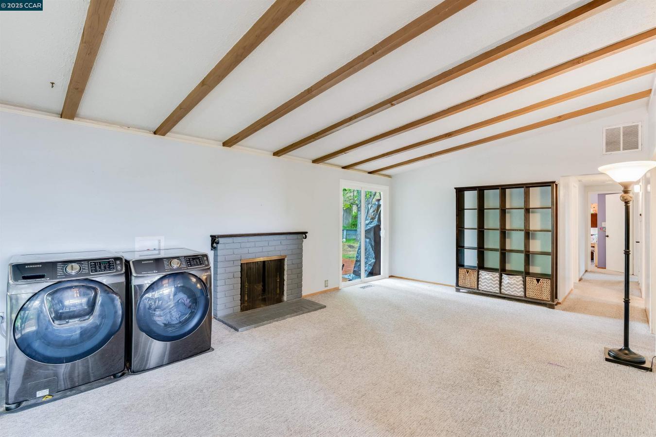 Walnut Creek, California, 94595, United States, 4 Bedrooms Bedrooms, ,3 BathroomsBathrooms,Residential,For Sale,1786756