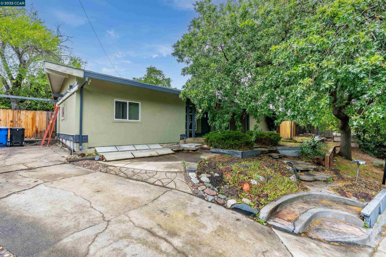 Walnut Creek, California, 94595, United States, 4 Bedrooms Bedrooms, ,3 BathroomsBathrooms,Residential,For Sale,1786756