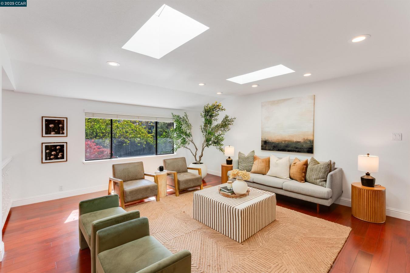 Walnut Creek, California, 94596, United States, 4 Bedrooms Bedrooms, ,2 BathroomsBathrooms,Residential,For Sale,1786755