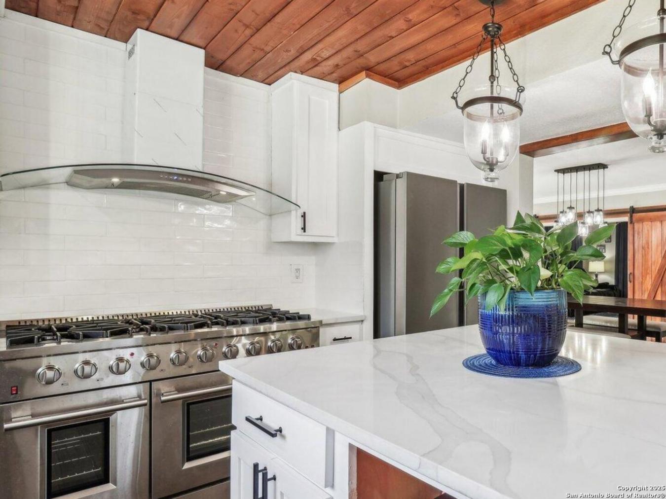 Helotes, Texas, 78023, United States, 4 Bedrooms Bedrooms, ,3 BathroomsBathrooms,Residential,For Sale,1786753