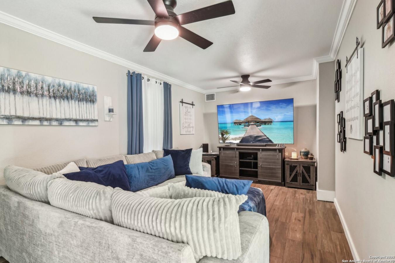 Helotes, Texas, 78023, United States, 4 Bedrooms Bedrooms, ,3 BathroomsBathrooms,Residential,For Sale,1786753