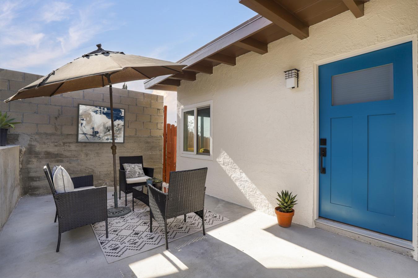 Los Angeles, California, 90063, United States, 3 Bedrooms Bedrooms, ,2 BathroomsBathrooms,Residential,For Sale,1786752
