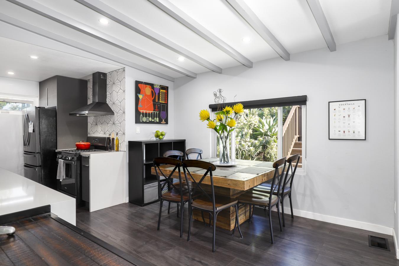 Los Angeles, California, 90063, United States, 3 Bedrooms Bedrooms, ,2 BathroomsBathrooms,Residential,For Sale,1786752