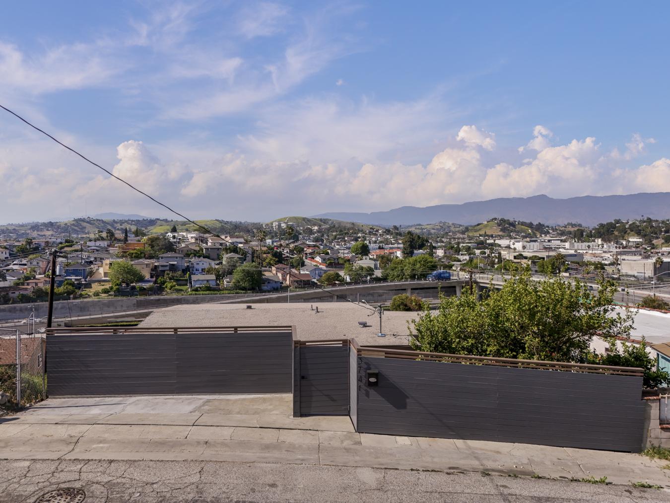 Los Angeles, California, 90063, United States, 3 Bedrooms Bedrooms, ,2 BathroomsBathrooms,Residential,For Sale,1786752