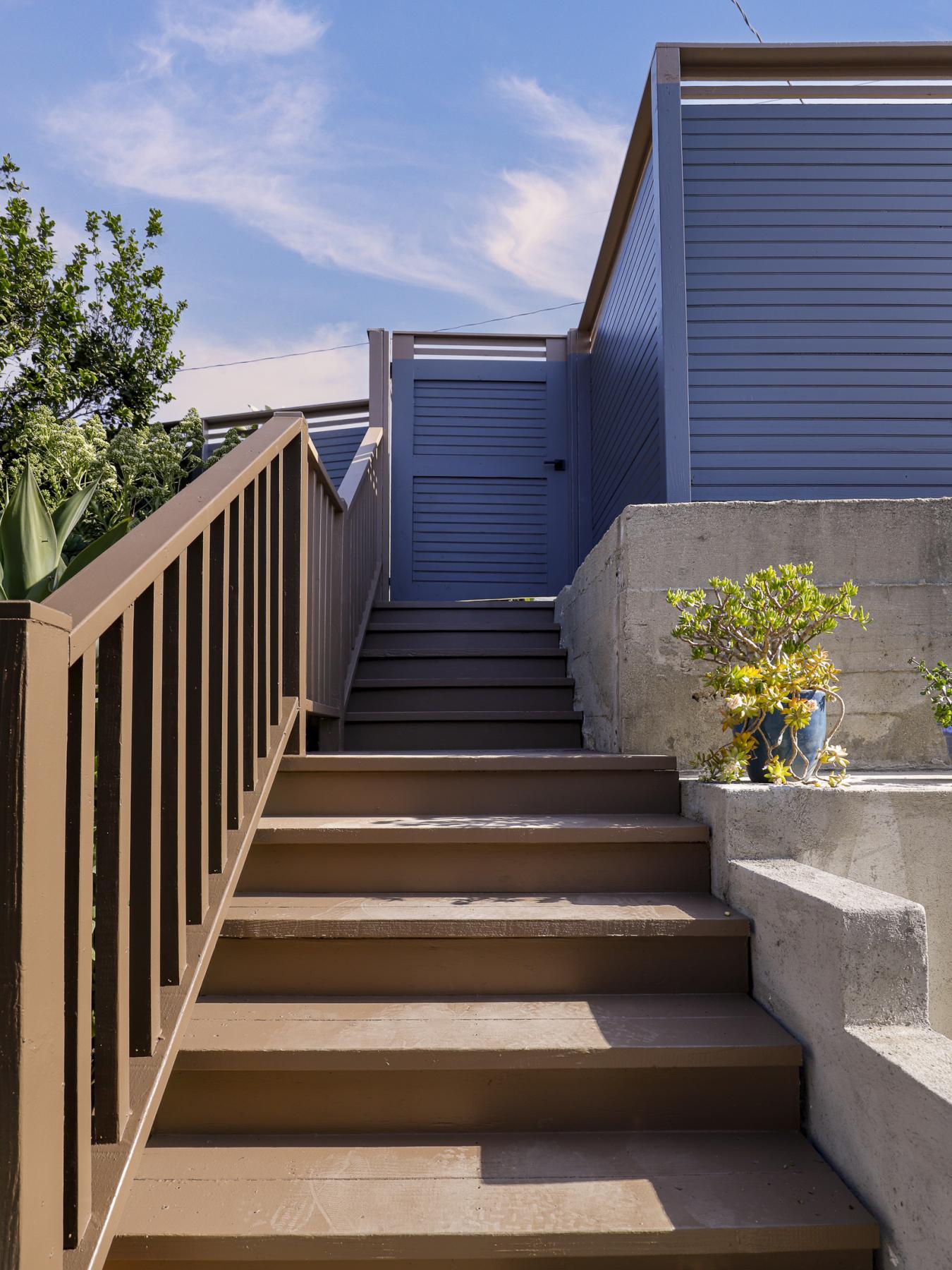 Los Angeles, California, 90063, United States, 3 Bedrooms Bedrooms, ,2 BathroomsBathrooms,Residential,For Sale,1786752
