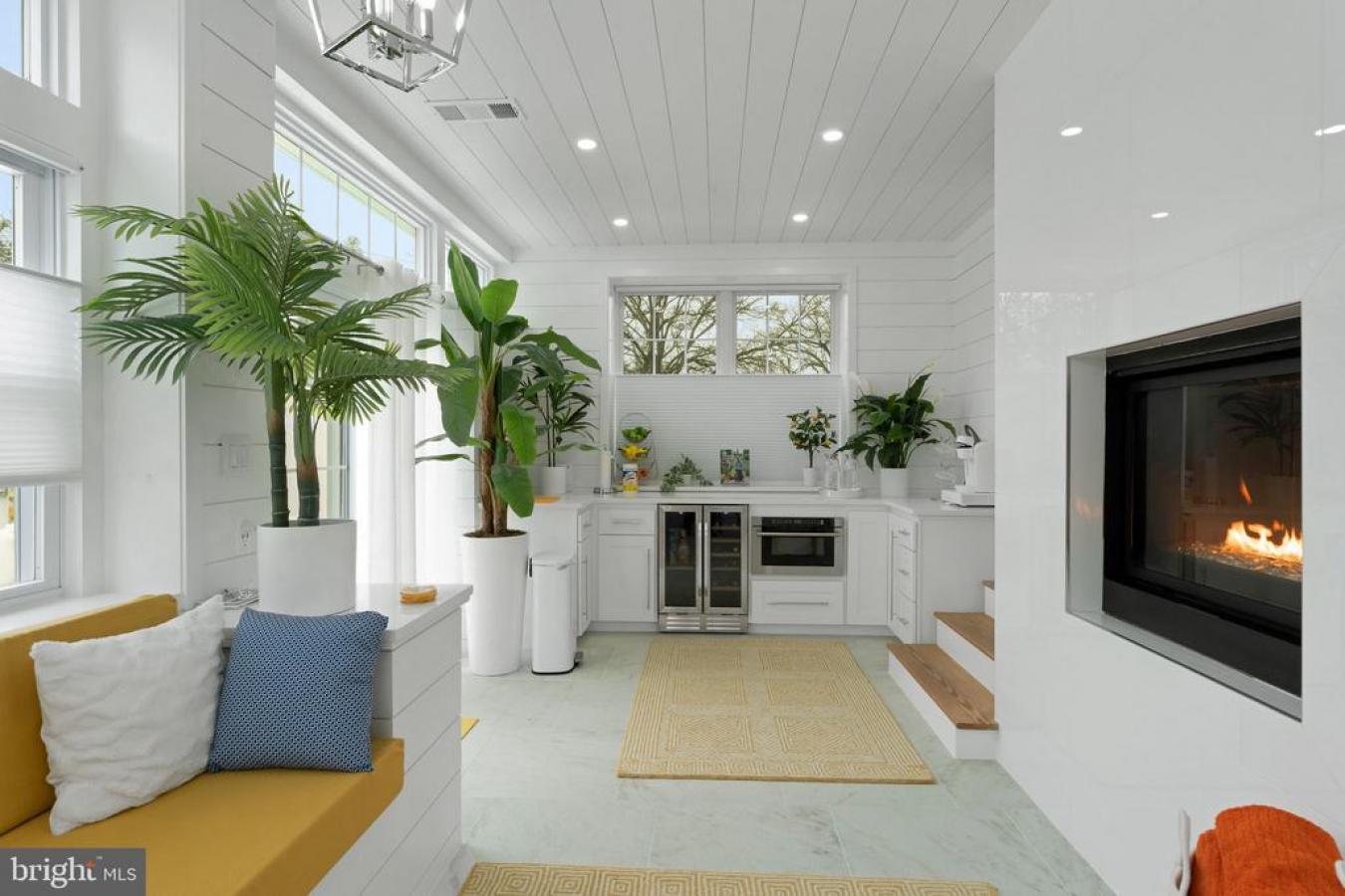 Washington, District Of Columbia, 20012, United States, 5 Bedrooms Bedrooms, ,3 BathroomsBathrooms,Residential,For Sale,1786751