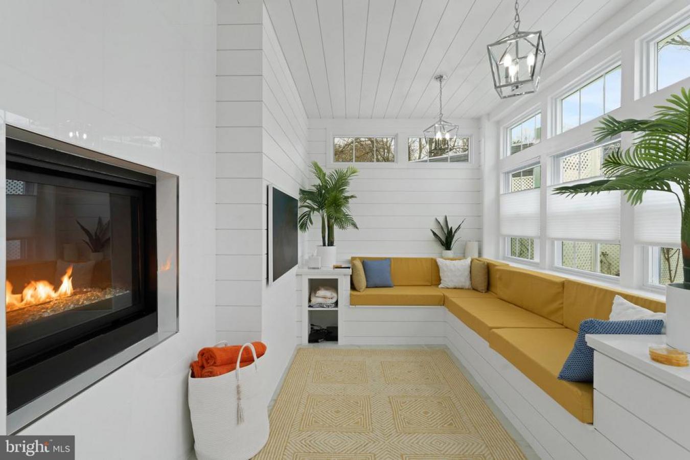 Washington, District Of Columbia, 20012, United States, 5 Bedrooms Bedrooms, ,3 BathroomsBathrooms,Residential,For Sale,1786751