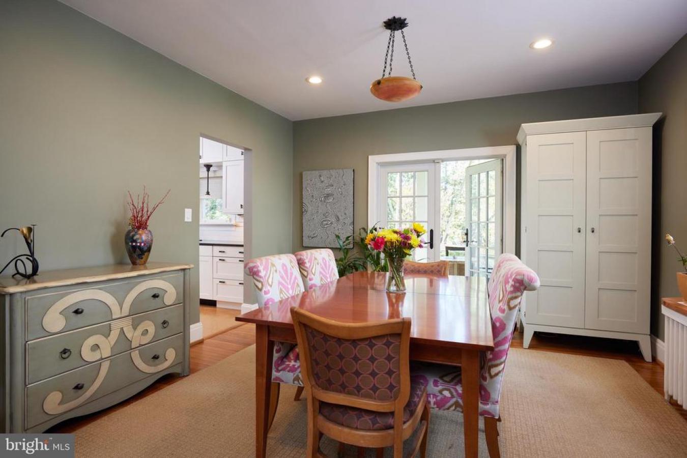 Washington, District Of Columbia, 20016, United States, 3 Bedrooms Bedrooms, ,2 BathroomsBathrooms,Residential,For Sale,1786750