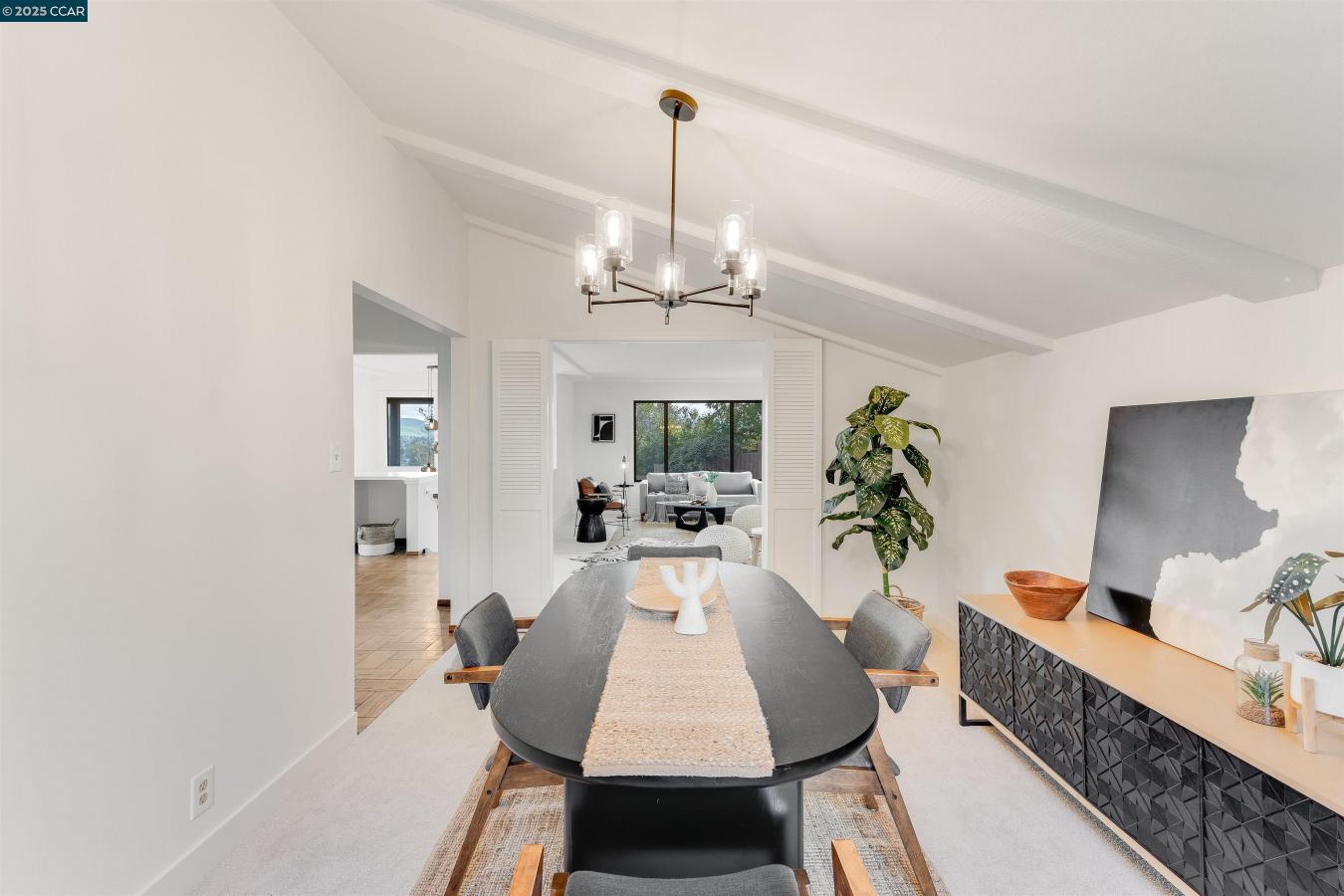 Concord, California, 94518, United States, 3 Bedrooms Bedrooms, ,2 BathroomsBathrooms,Residential,For Sale,1786749