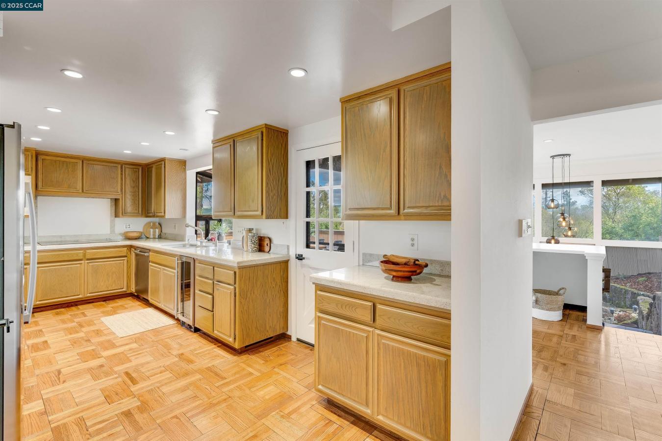 Concord, California, 94518, United States, 3 Bedrooms Bedrooms, ,2 BathroomsBathrooms,Residential,For Sale,1786749