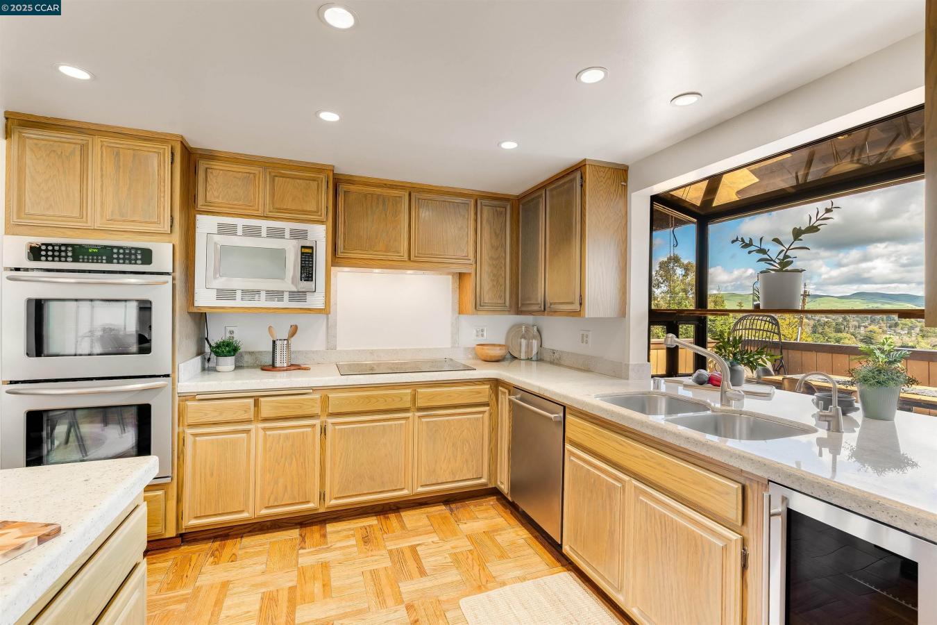 Concord, California, 94518, United States, 3 Bedrooms Bedrooms, ,2 BathroomsBathrooms,Residential,For Sale,1786749