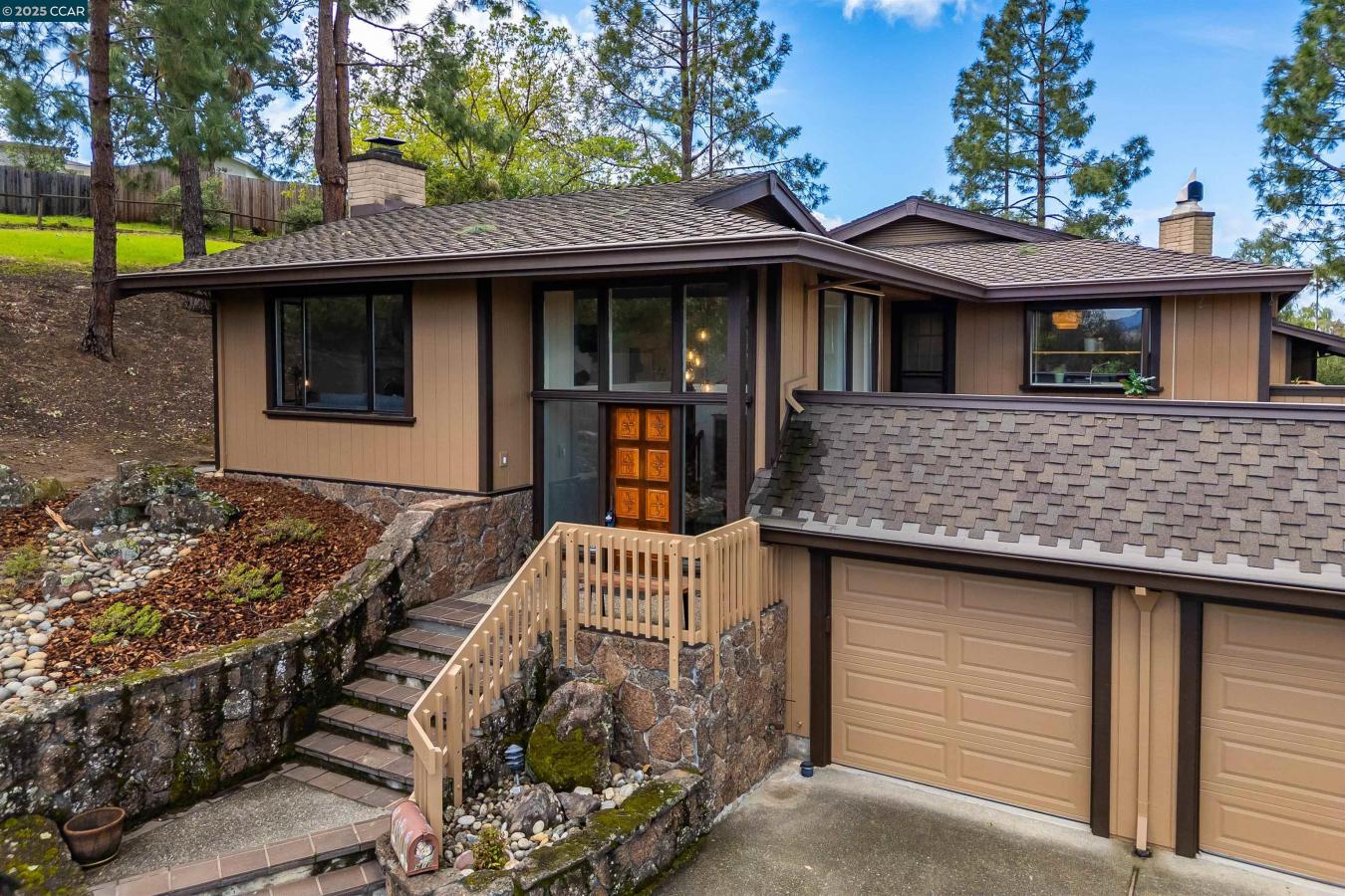 Concord, California, 94518, United States, 3 Bedrooms Bedrooms, ,2 BathroomsBathrooms,Residential,For Sale,1786749