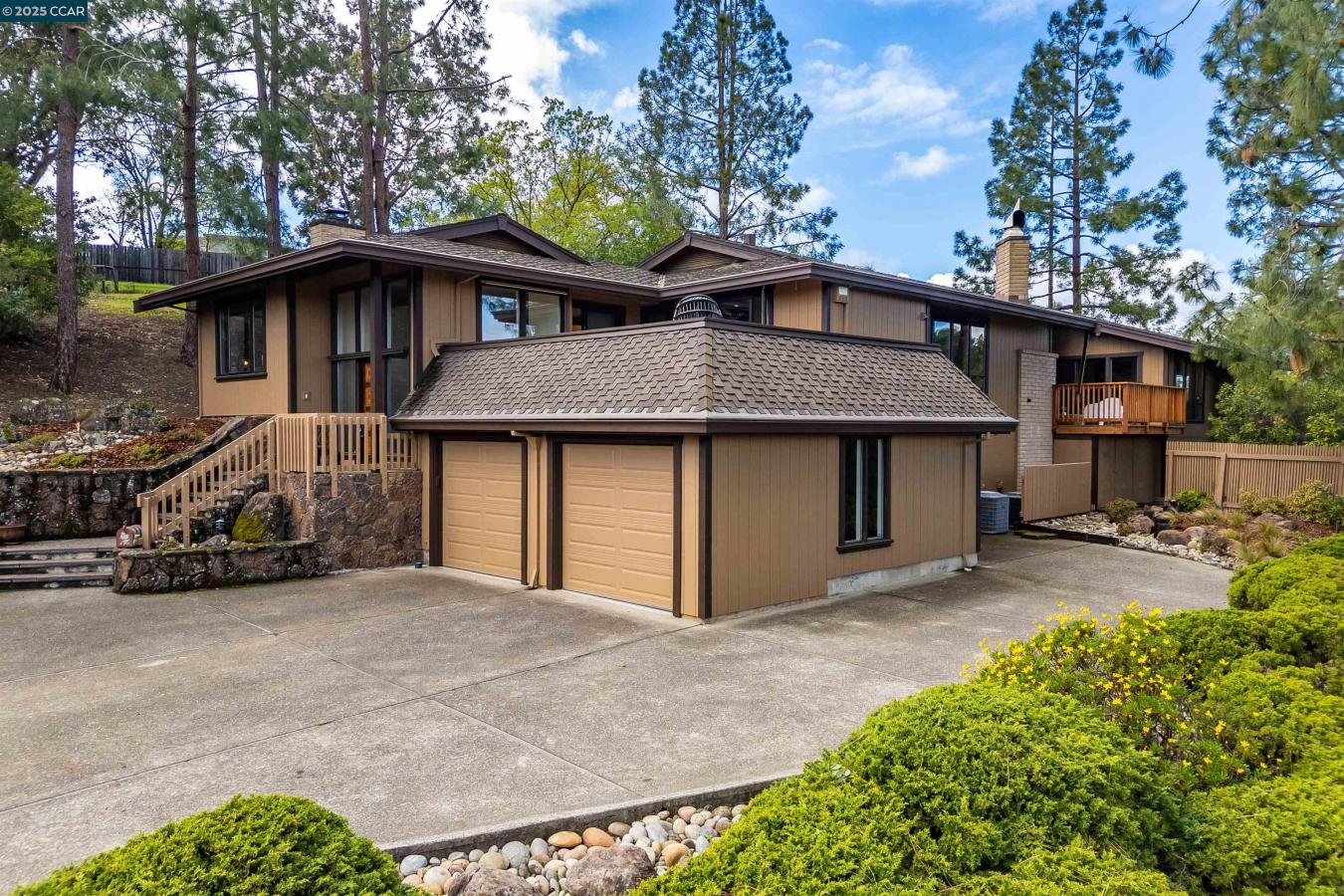 Concord, California, 94518, United States, 3 Bedrooms Bedrooms, ,2 BathroomsBathrooms,Residential,For Sale,1786749