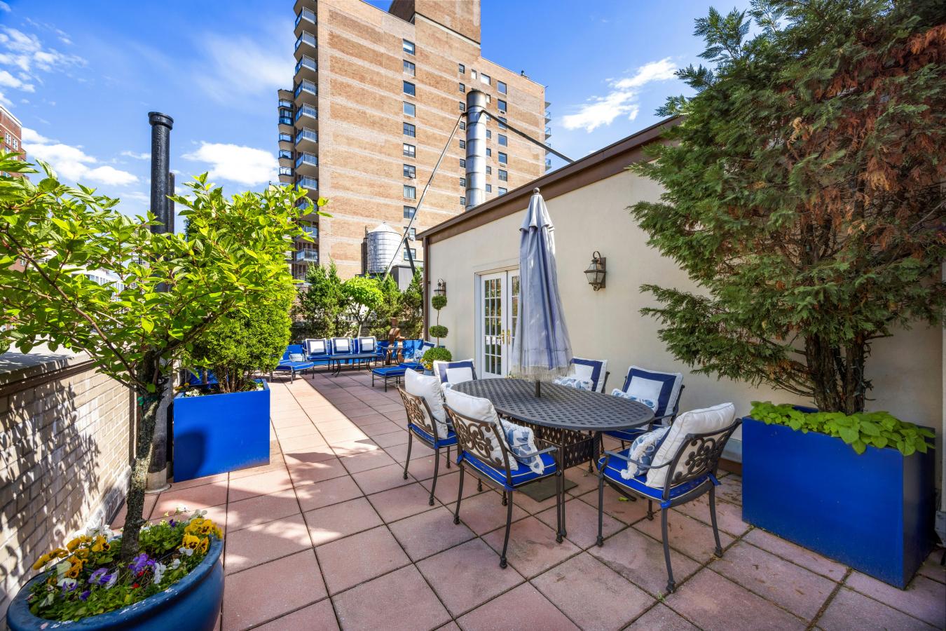 New York, New York, 10028, United States, 2 Bedrooms Bedrooms, ,2 BathroomsBathrooms,Residential,For Sale,1782459
