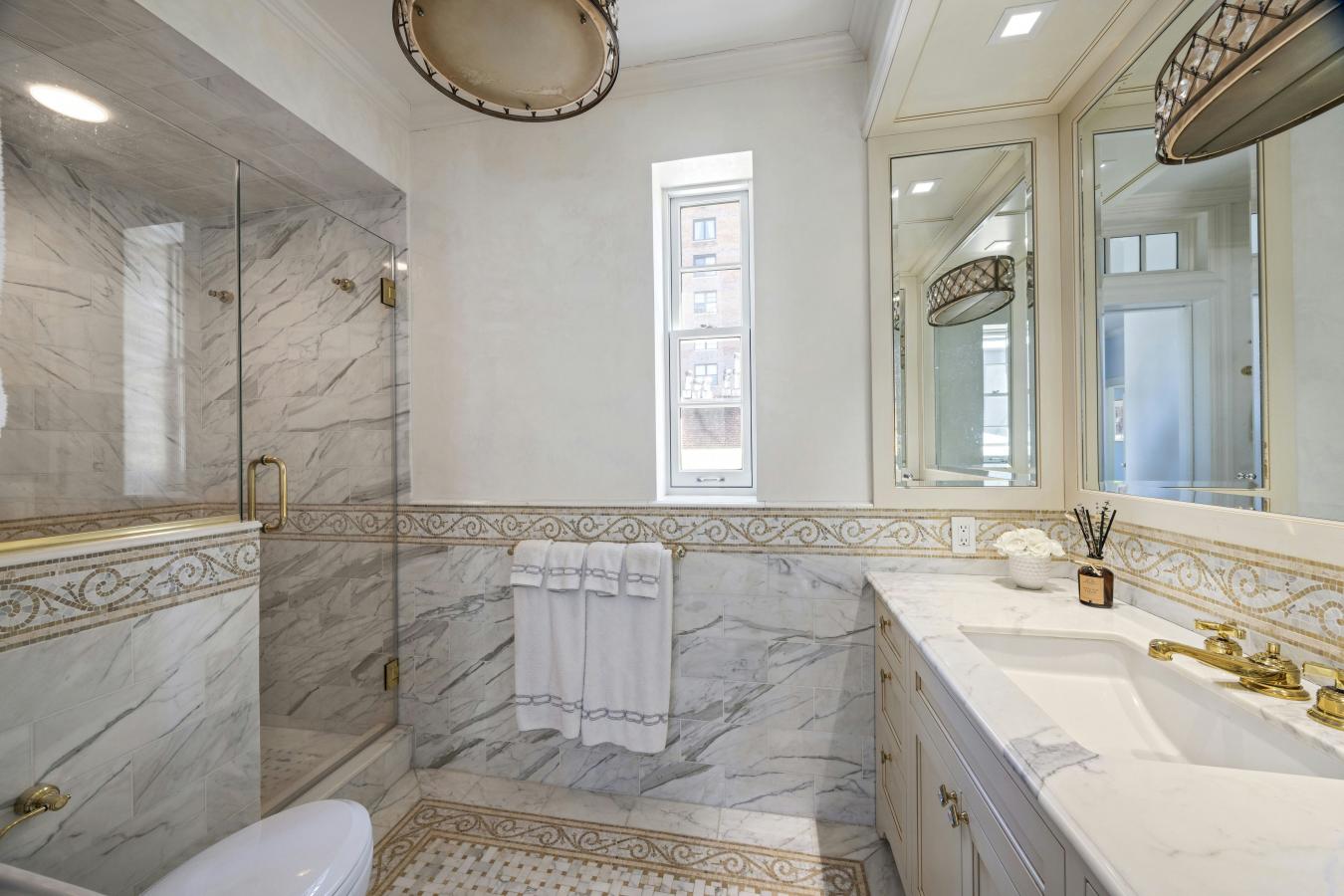 New York, New York, 10028, United States, 2 Bedrooms Bedrooms, ,2 BathroomsBathrooms,Residential,For Sale,1782459