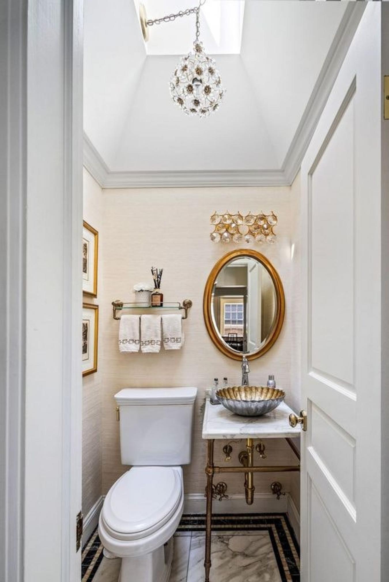 New York, New York, 10028, United States, 2 Bedrooms Bedrooms, ,2 BathroomsBathrooms,Residential,For Sale,1782459