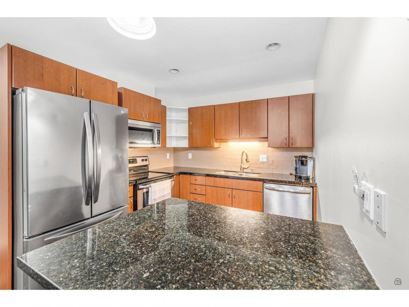 Langley, BC, V3A3X6, Canada, 2 Bedrooms Bedrooms, ,Residential,For Sale,1787022