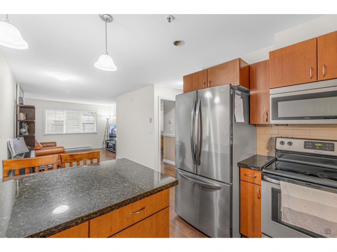 Langley, BC, V3A3X6, Canada, 2 Bedrooms Bedrooms, ,Residential,For Sale,1787022