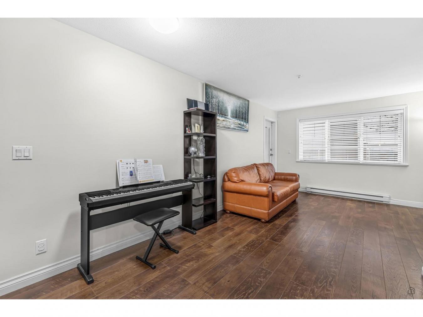 Langley, BC, V3A3X6, Canada, 2 Bedrooms Bedrooms, ,Residential,For Sale,1787022