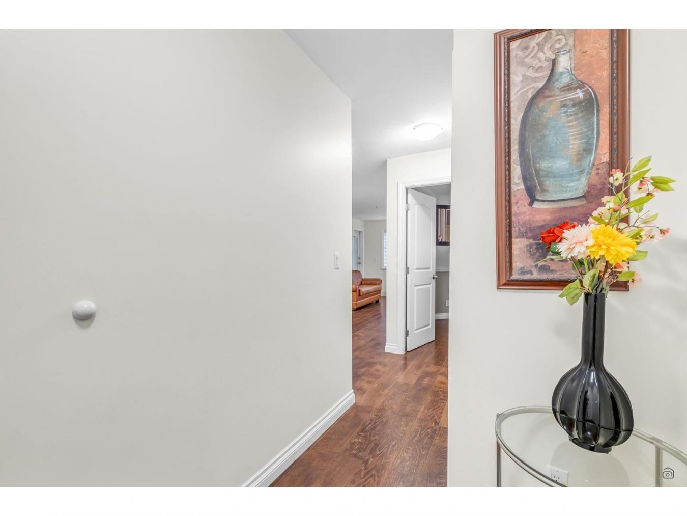 Langley, BC, V3A3X6, Canada, 2 Bedrooms Bedrooms, ,Residential,For Sale,1787022