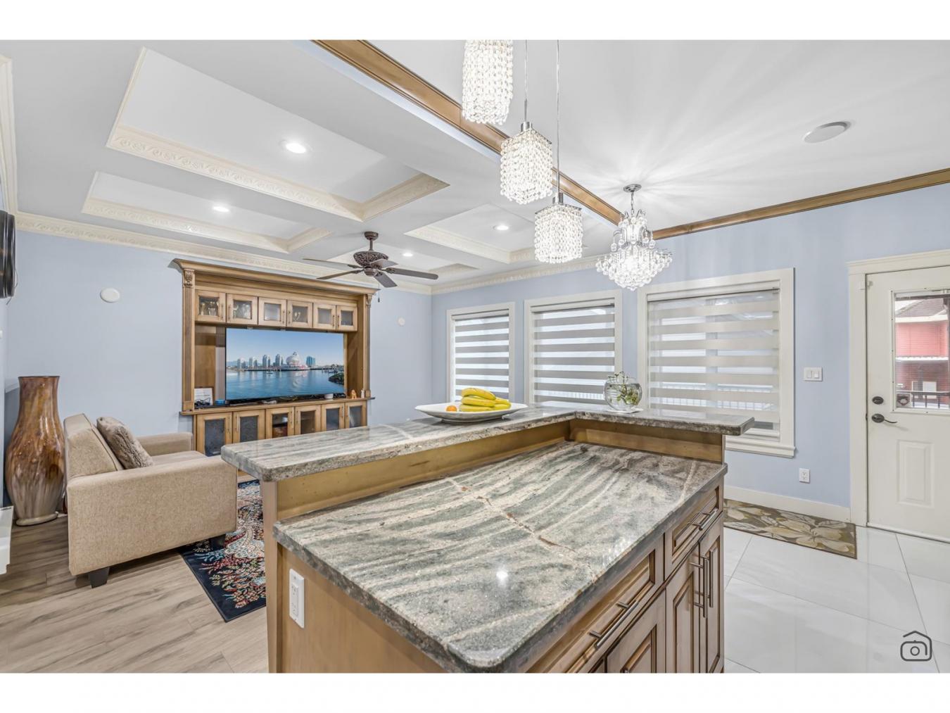 Surrey, BC, V3X2L5, Canada, 5 Bedrooms Bedrooms, ,Residential,For Sale,1787021