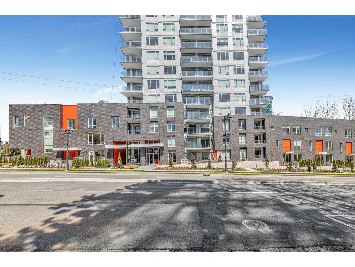 Surrey, BC, V3T3C6, Canada, 2 Bedrooms Bedrooms, ,Residential,For Sale,1787020