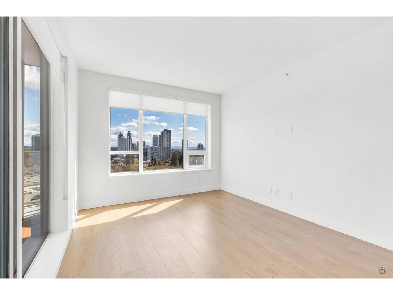 Surrey, BC, V3T3C6, Canada, 2 Bedrooms Bedrooms, ,Residential,For Sale,1787020