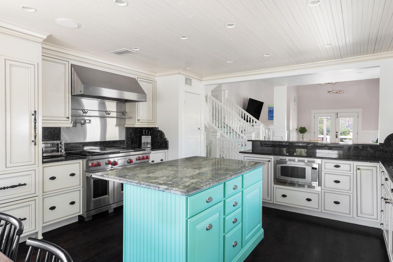 Destin, Florida, 32541, United States, 5 Bedrooms Bedrooms, ,3 BathroomsBathrooms,Residential,For Sale,1787017