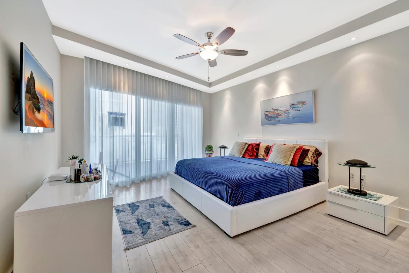 Ft. Lauderdale, Florida, 33301, United States, 2 Bedrooms Bedrooms, ,2 BathroomsBathrooms,Residential,For Sale,1797374