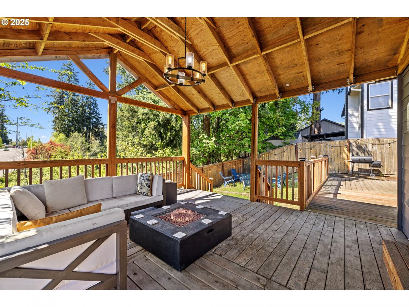 Hillsboro, Oregon, 97124, United States, 3 Bedrooms Bedrooms, ,2 BathroomsBathrooms,Residential,For Sale,1788218