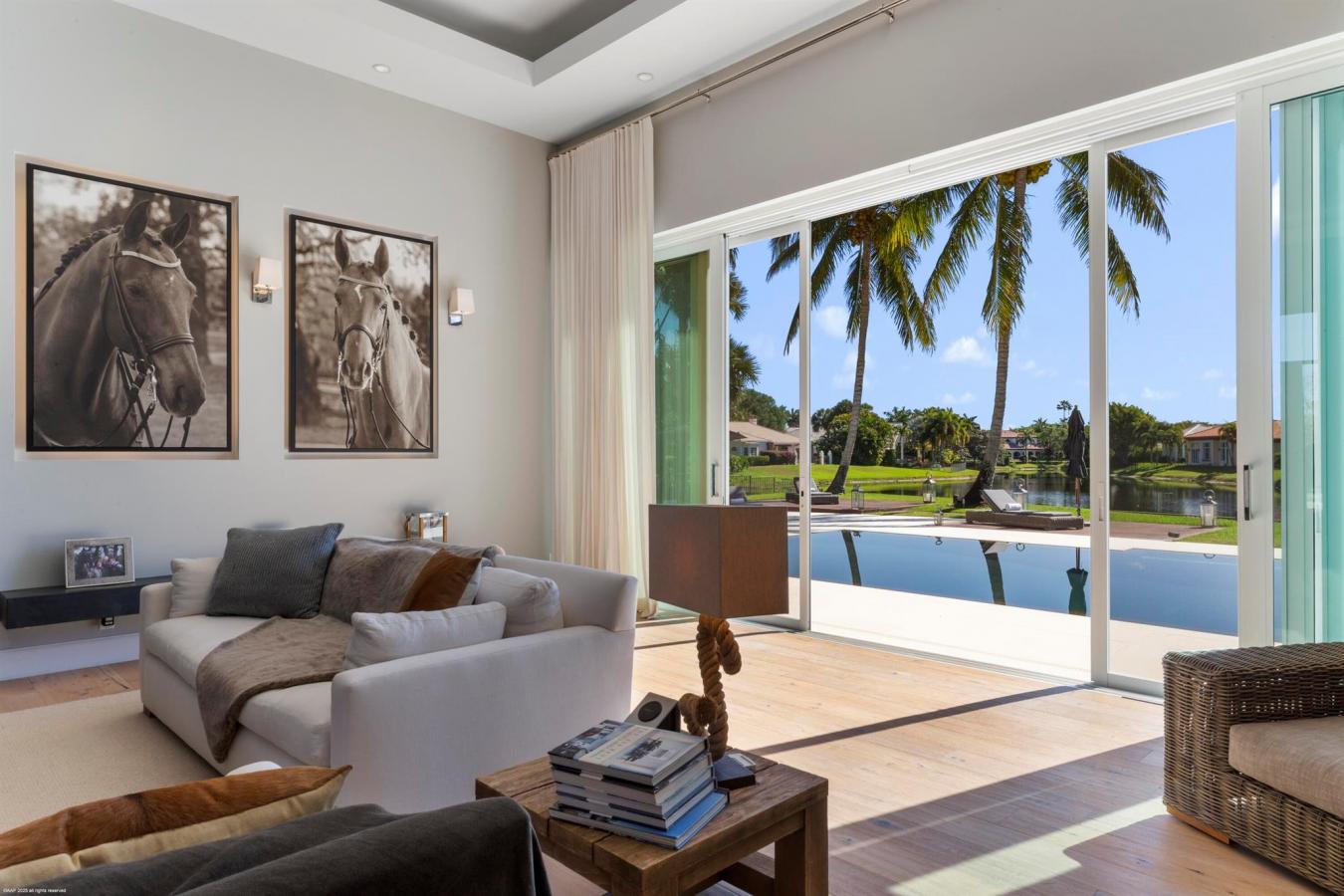 Wellington, Florida, 33414, United States, 4 Bedrooms Bedrooms, ,5 BathroomsBathrooms,Residential,For Sale,1788204