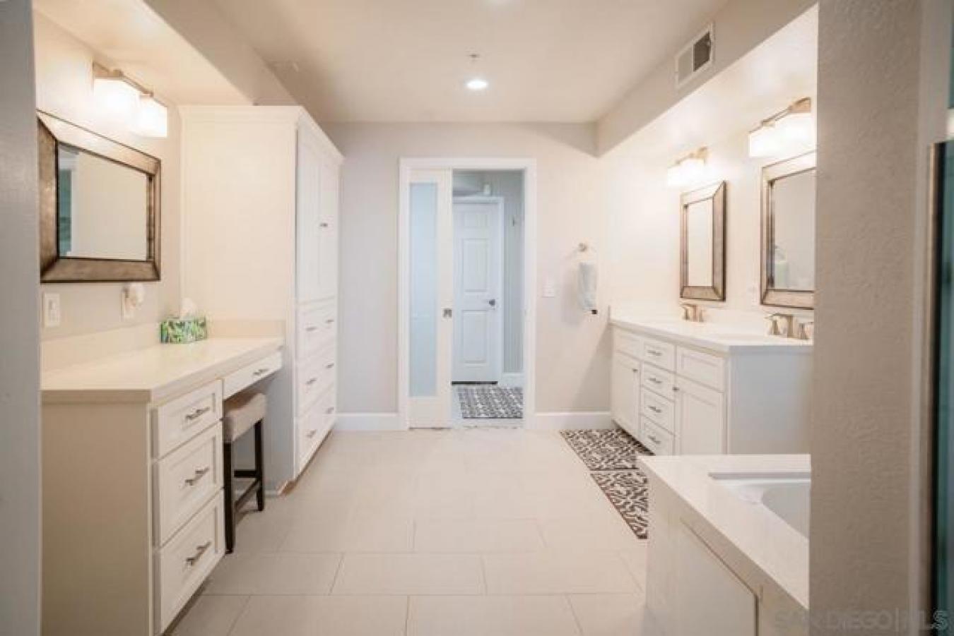 Imperial Beach, California, 91932, United States, 3 Bedrooms Bedrooms, ,2 BathroomsBathrooms,Residential,For Sale,1790096