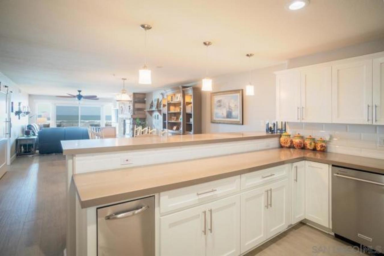 Imperial Beach, California, 91932, United States, 3 Bedrooms Bedrooms, ,2 BathroomsBathrooms,Residential,For Sale,1790096